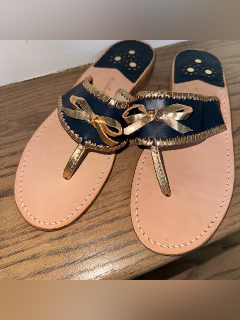 New Jack Rogers Adeline Navy Gold Whipstitched Leather Bow Sandals Women's Sz 8